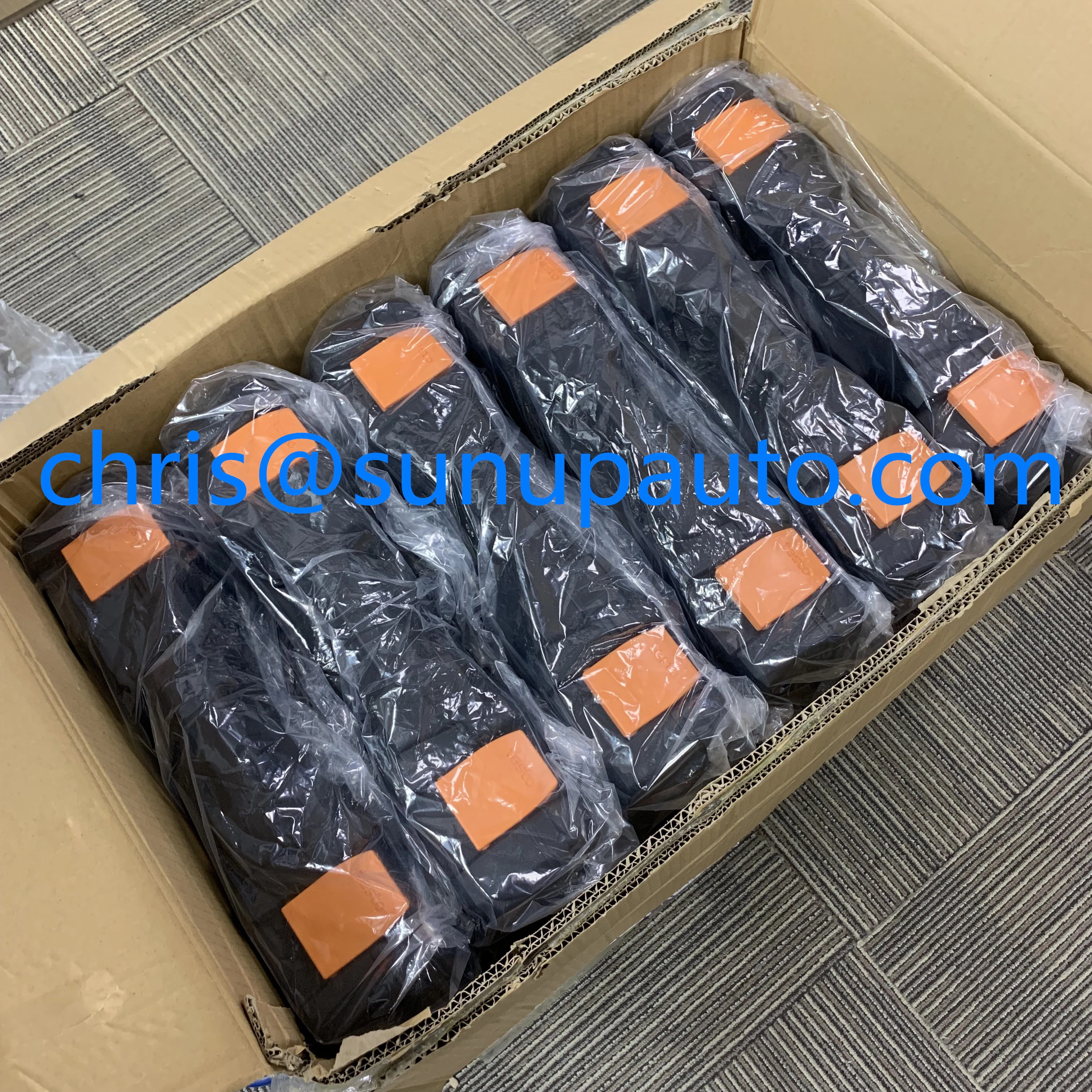Testo New & Original testo 550 - Digital Manifold Kit with Bluetooth Order-Nr.  0563 1550 In Stock