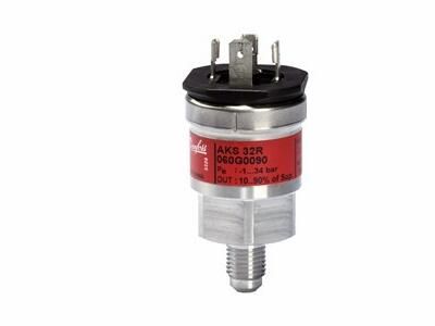 Danfoss Pressure transmitter, AKS 32R 060G0090 New & Original with very competitive price and One year Warranty