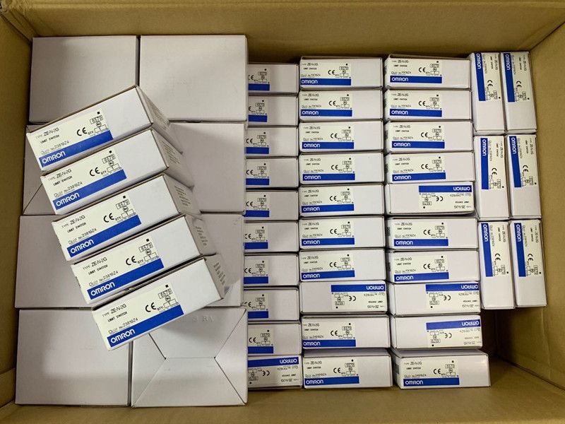 IN STOCK of OMRON ZE-N-2G Limit Switch Made in Japan Brand New