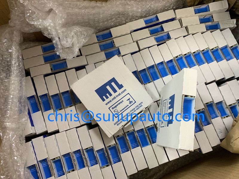In stock MTL5582 Original Made in England Intrinsically Safe Isolators ,the replacement of MTL5082