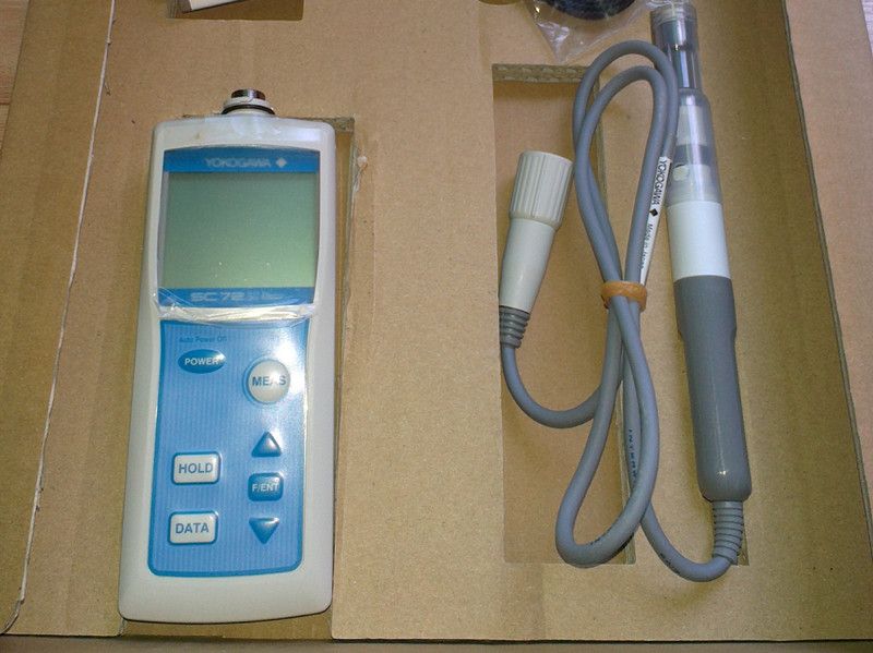 Original YOKOGAWA SC72 SC72-21-E-AA Personal Handheld Conductivity Meter