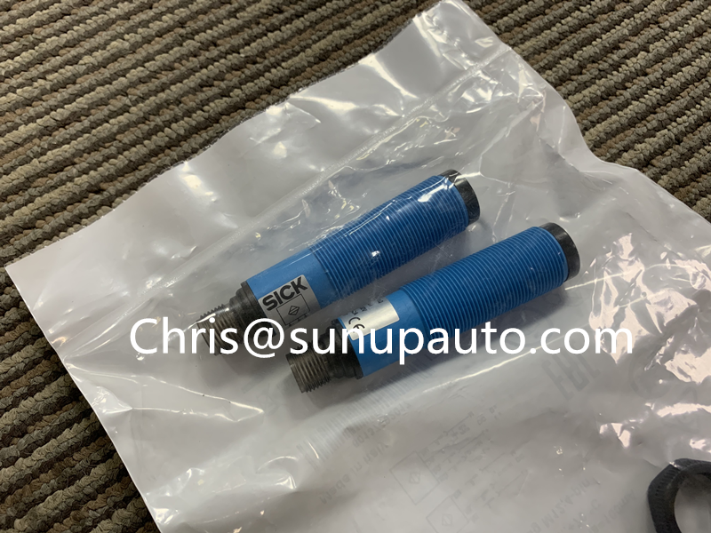 In Stock Original SICK VS/VE18-4P3640 6013749 CYLINDRICAL PHOTOELECTRIC SENSORS