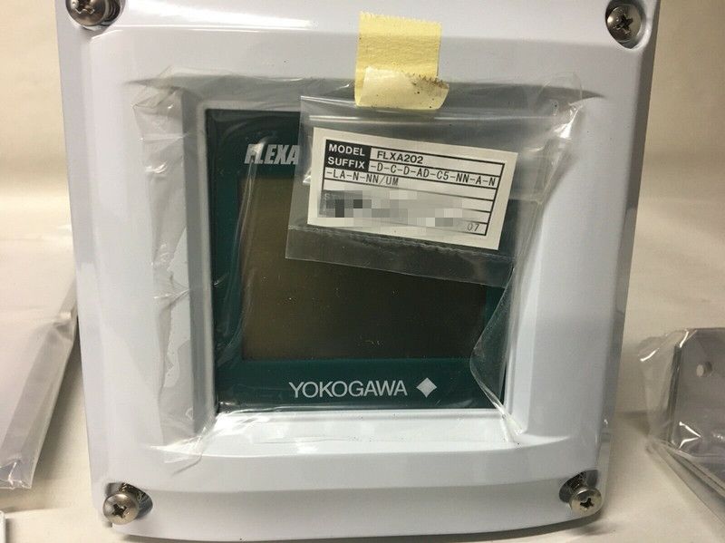 Original YOKOGAWA FLXA202-D-C-D-CD-P1-NN-A-N-LA-N-NN/UM 2-Wire Analyzer FLXA202