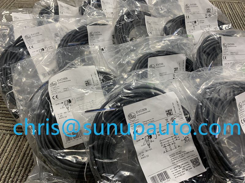 Ready To Ship Original IFM Connecting cable with socket EVC009 ADOAH043MSS0010H04