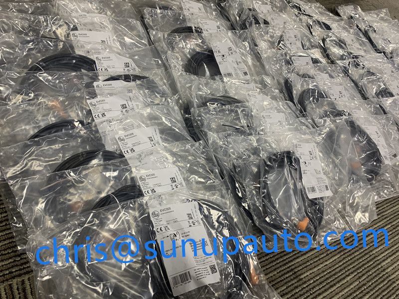 In Stock Original IFM Connection cable EVC108 VDOGH040MSS0010H04STGH040MSS