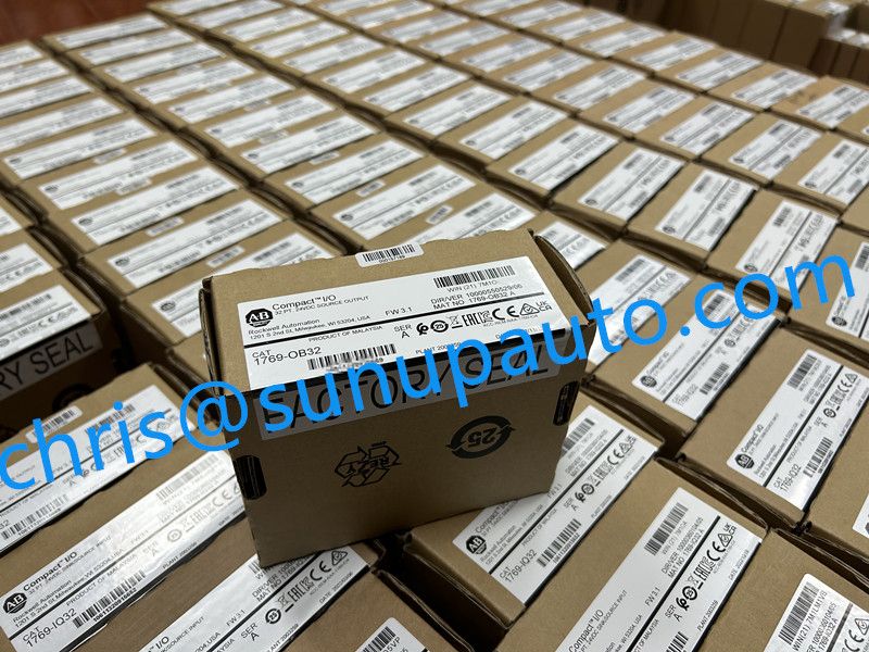 Original In Stock Allen-Bradley 1769-OB32 Output Module