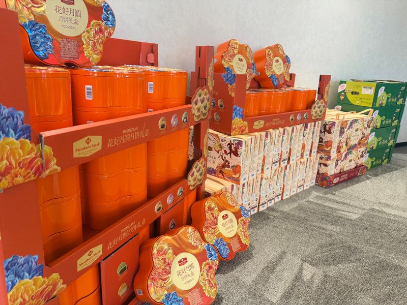 Traditional Mid-Autumn Festival mooncakes Traditional Mid-Autumn Festival mooncakes